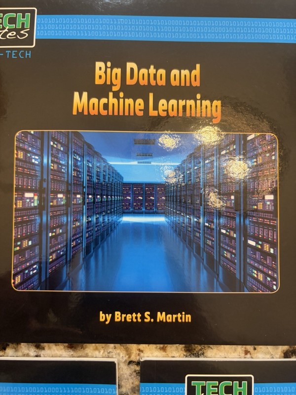 Lot Of 3 Techbyte Books Good Used Condition Internet, Nanotechnology, Big Data gallery