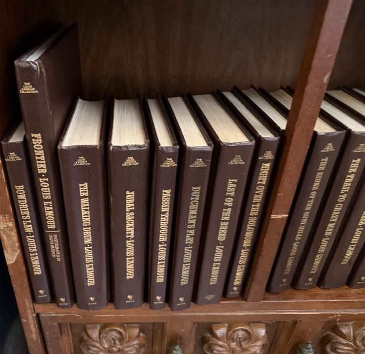 Louis L'amour LEATHERETTE Books - YOU PICK TITLES - Buy 4+, Save 15% gallery