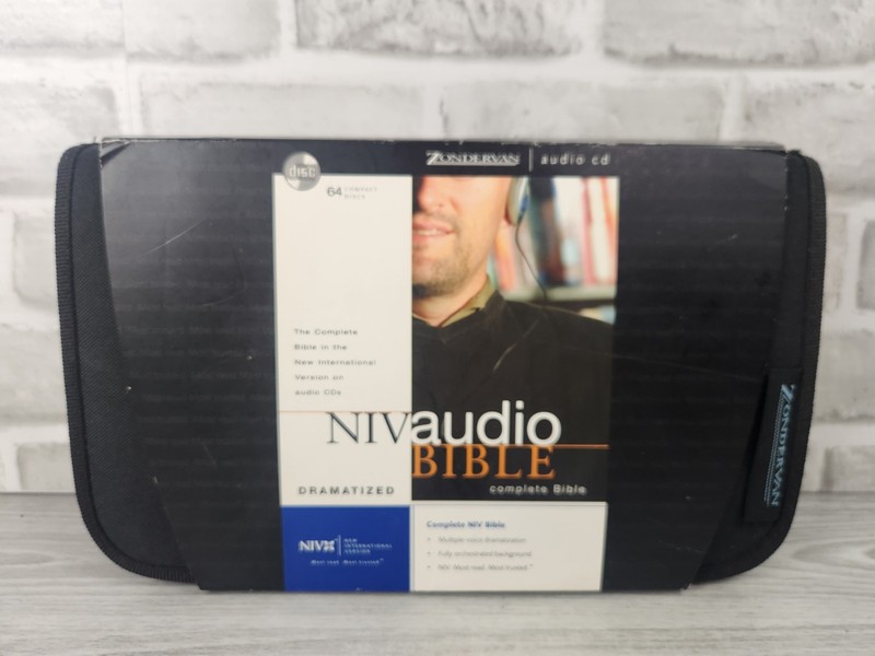NIV Audio Bible by Zondervan 64 Audio CD Set Old & New Testament with Case