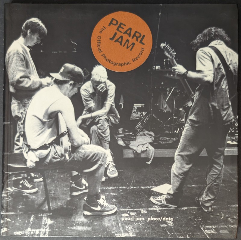 Pearl Jam Place 1999 Date Charles Peterson Lance Mercer Official Photo Record
