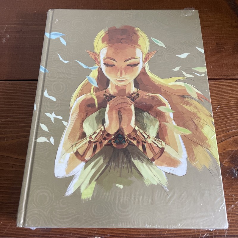 The Legend of Zelda Breath of the Wild Complete Official Guide Expanded Edition