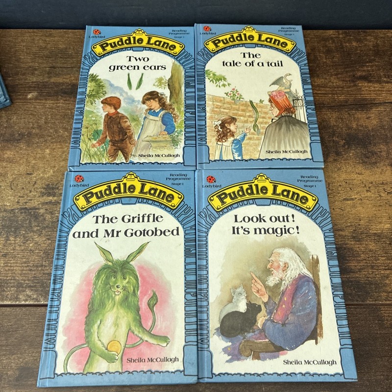 Lot of 11 Puddle Lane Stage 1 Book Collection 2, 5-14 Hardcover First Edition gallery