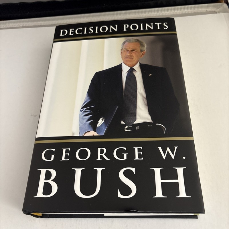 SIGNED Decision Points by George W. Bush (2010, Hardcover)