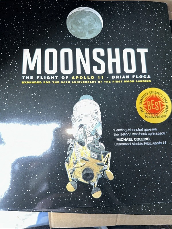 Moonshot: the Flight of Apollo 11 (Richard Jackson Books (Atheneum Hardcover))