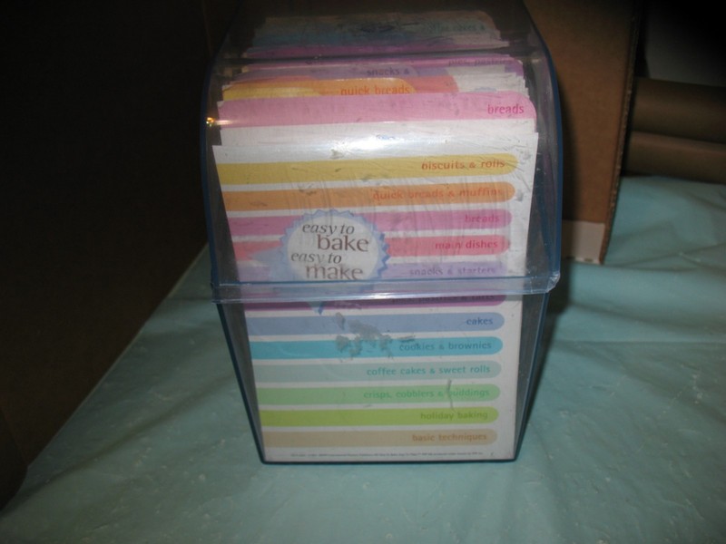 Easy To Bake Easy To Make Recipes 510 Cards In Plastic Case