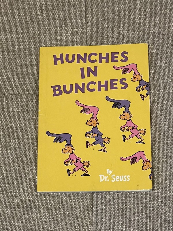 RARE EMIRATES EXCLUSIVE Mini Classic Seuss Ser.: Hunches in Bunches by Dr. Seuss