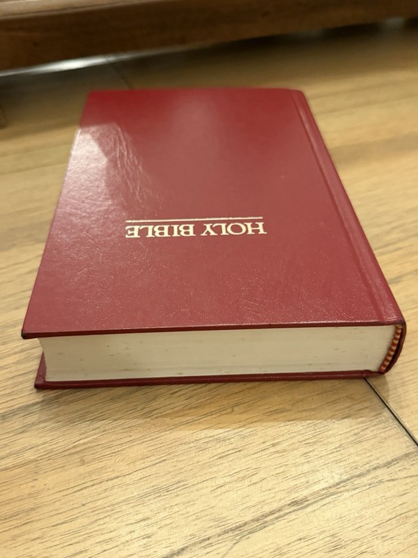 Holy Bible NRSV Hardcover Red Zondervan New Revised Standard Version 1989 gallery