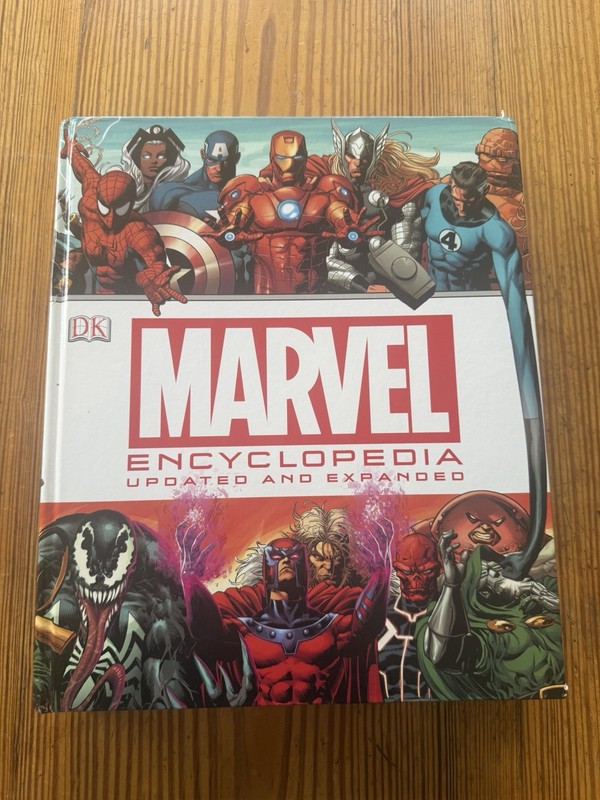 Marvel Encyclopedia Updated And Expanded By DK 439 Pages Revised 2014
