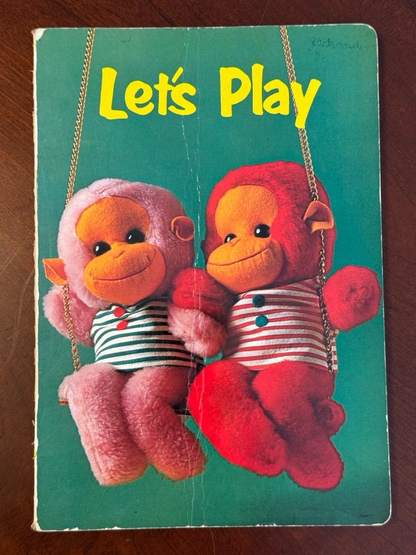 vtg LET’S PLAY Tsutsumi JAPAN Whitman DOLLS Puppet style Photos HC book 1960s