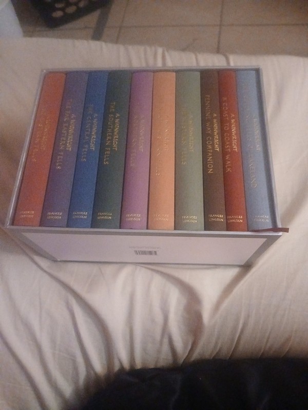 THE COMPLETE PICTORIAL GUIDES BY ALFRED WAINWRIGHT HARDCOVER, A Readers Edition