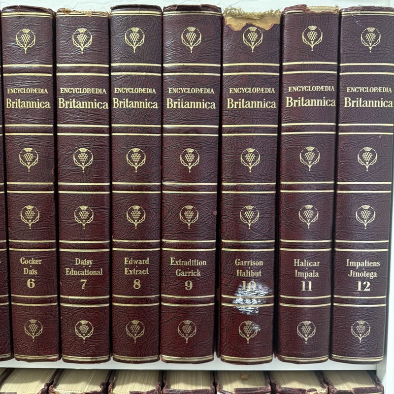 1958 Encyclopaedia Britannica Volumes 1-23 A-Z. (Only Missing Index) gallery
