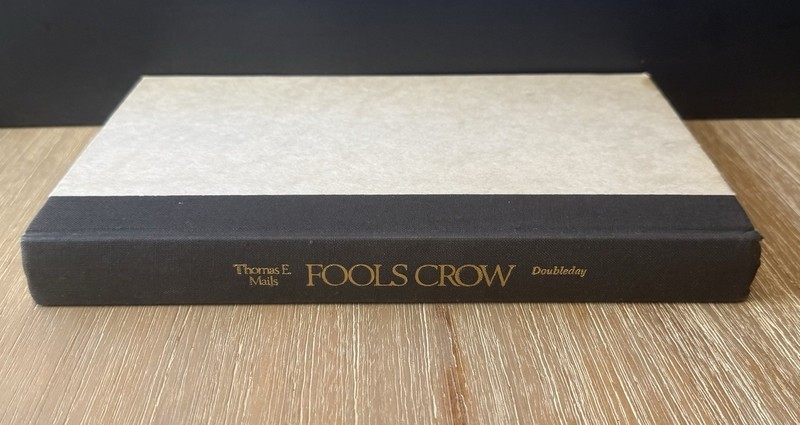 Fools Crow by Thomas E. Mails 1979 Hardcover / DJ gallery