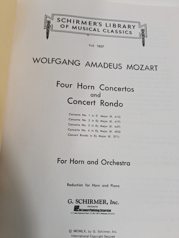Schirmer's Library of Musical Classics Mozart Four Horn Concertos for Horn Score gallery