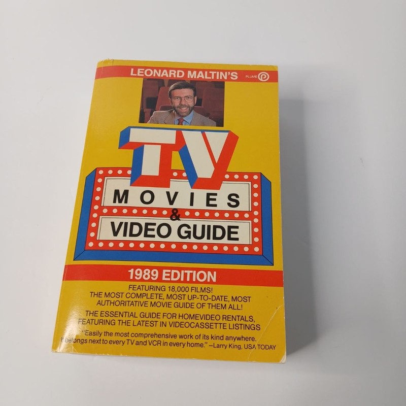 Leonard Maltin’s TV Movies & Video Guide 1989 Edition, Paperback 1,222 pages