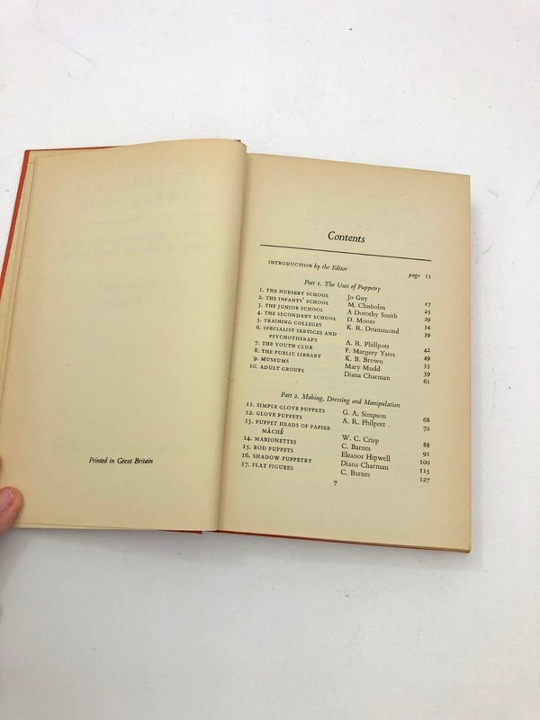 The Complete Puppet Book Edited by L. V. Wall 1952 Great Britain HB 288 pages gallery