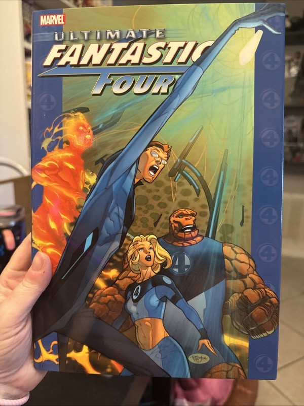 ULTIMATE FANTASTIC FOUR, Vol.4 MARVEL