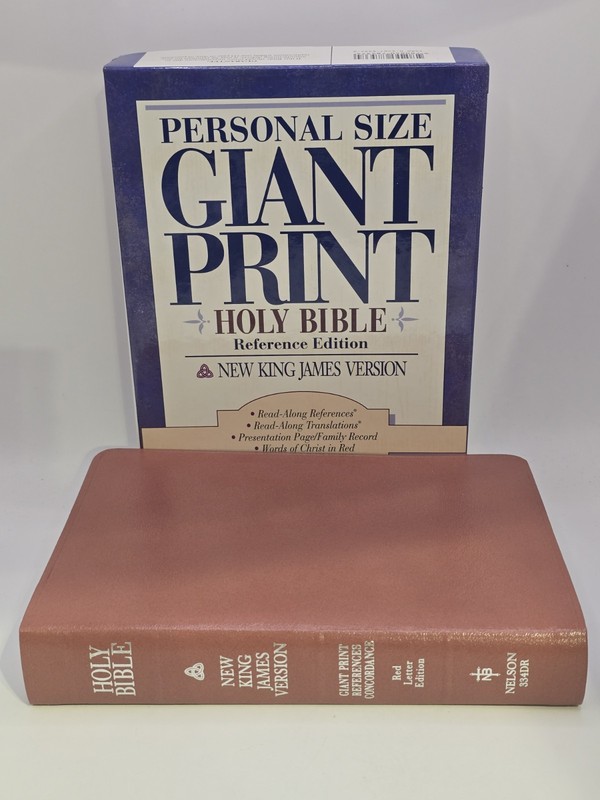 Holy Bible Personal Giant Print 1982 NKJV Nelson Dusty Rose Bonded Leather