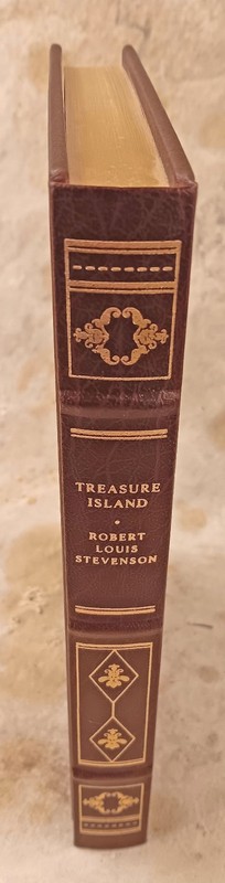 Book "Treasure Island" Robert Louis Stevenson Franklin Library leatherette 1980 gallery