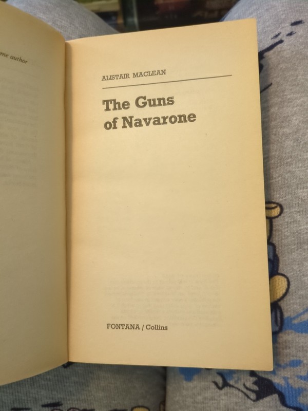 The Guns of Navarone Historical Fiction Paperback Book Alistair Maclean 1957 gallery
