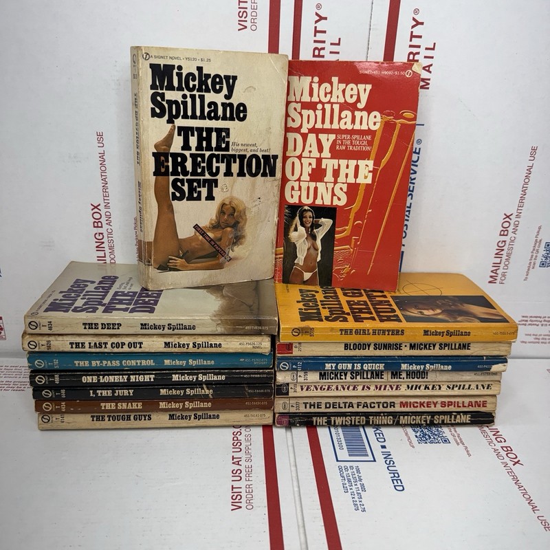 Lot Of 16 Mickey Spillane Paperback Books King of Pulp Fiction Crime Defective