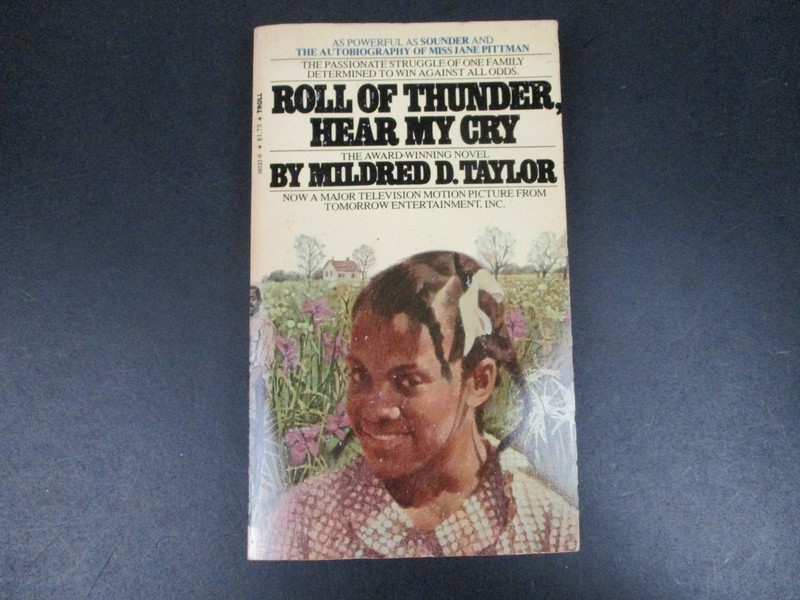 Roll of Thunder Hear My Cry by Mildred D Taylor 1978 4th Printing Bantam PB