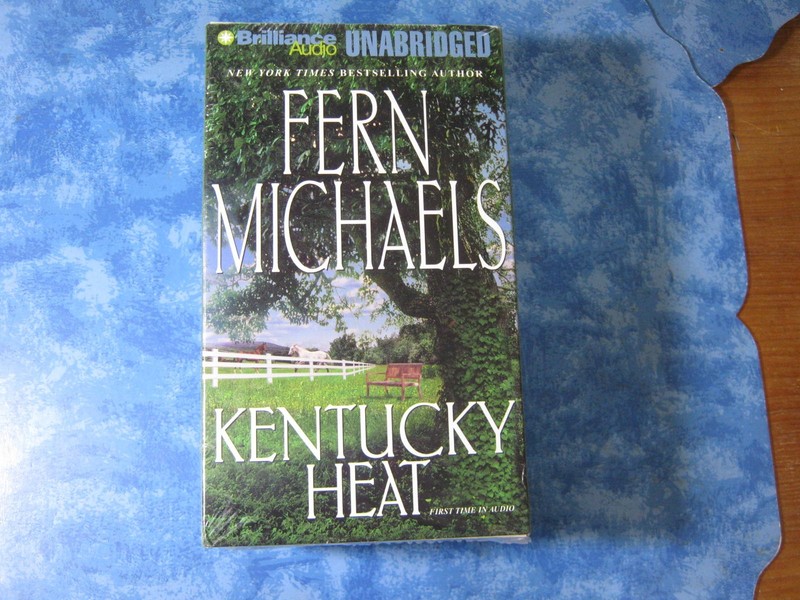KENTUCKY HEAT AUDIOBOOK Fern Michaels 2002 8 Cassettes 11 Hours UNABRIDGED New