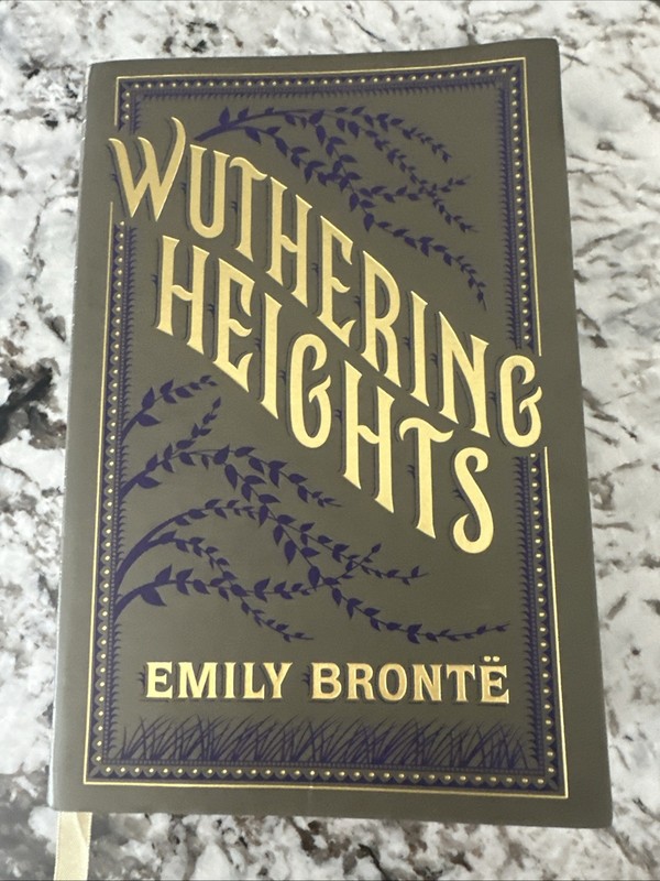 Wuthering Heights Emily Brontë Barnes & Noble Edition Spine Not Broken/Read Used