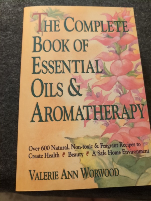 Complete Book of Essential Oils and Aromatherapy : Over 600 Natural,…