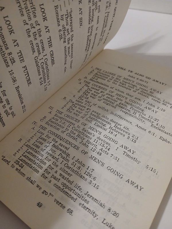 Doctrines From The Beloved Disciple Harold E. Cooper 1972 Religious Booklet gallery
