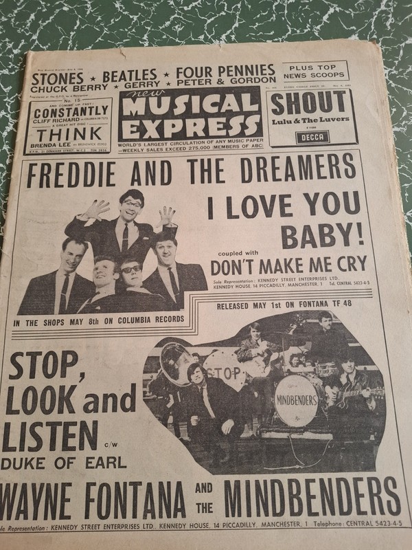 FREDDIE & THE DREAMERS : Vintage NME Magazine MAY 1964 Beatles Chuck Berry Cilla