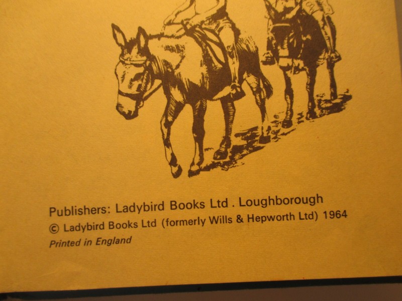 LADYBIRD book HAPPY HOLIDAY by W MURRAY illustrated by J H WINGFIELD 1964 hc gallery
