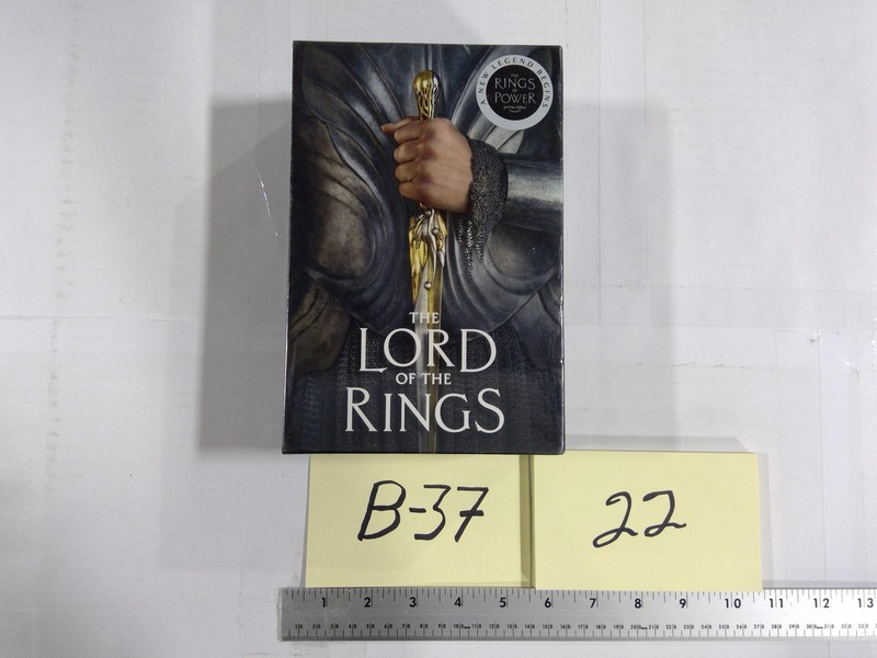 The Lord Of The Rings J.R.R. Tolkien Fantasy Box Set Trade PB Sealed Slipcase