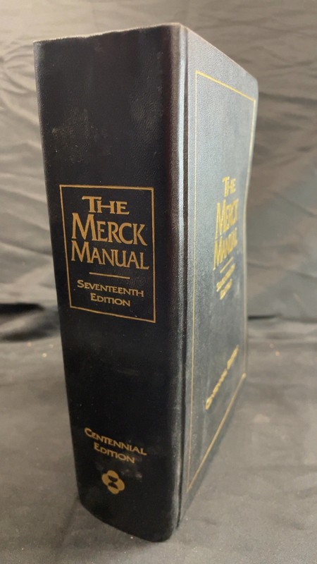 The Merck Manual Mark H. Beers, M.D., and Robert Berkow, M.D. Hardcover Seven…
