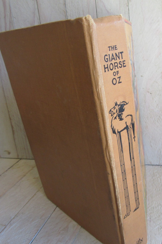 vtg The Giant Horse of Oz Ruth Plumly Thompson John R Neill HB Reilly & Lee gallery
