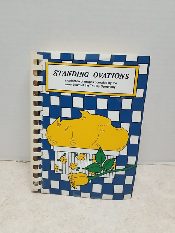 Tri City Symphony Davenport Iowa 1979 Standing Ovations Spiral Bound Cookbook