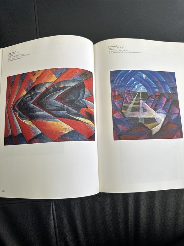 May 1986 Futurismo & Futurismi Italian First Edition 638 Pages gallery