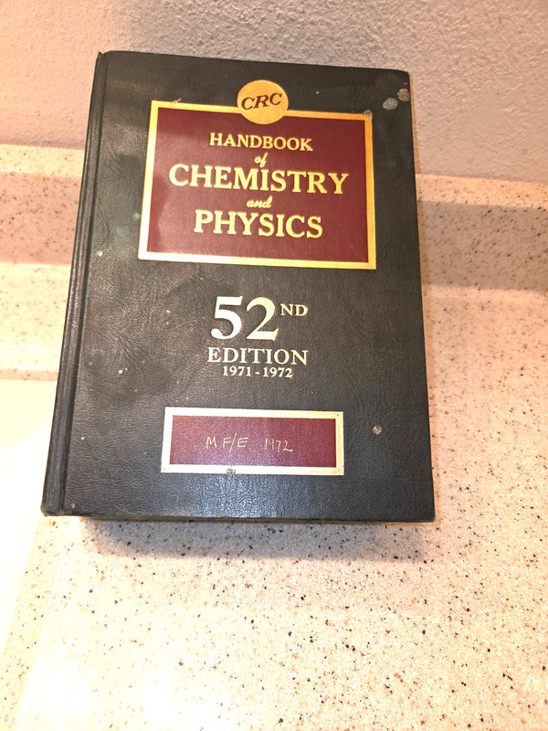 CRC Handbook of Chemistry & Physics (Hardcover book, 1972) Robert C. Weast, Ph.D