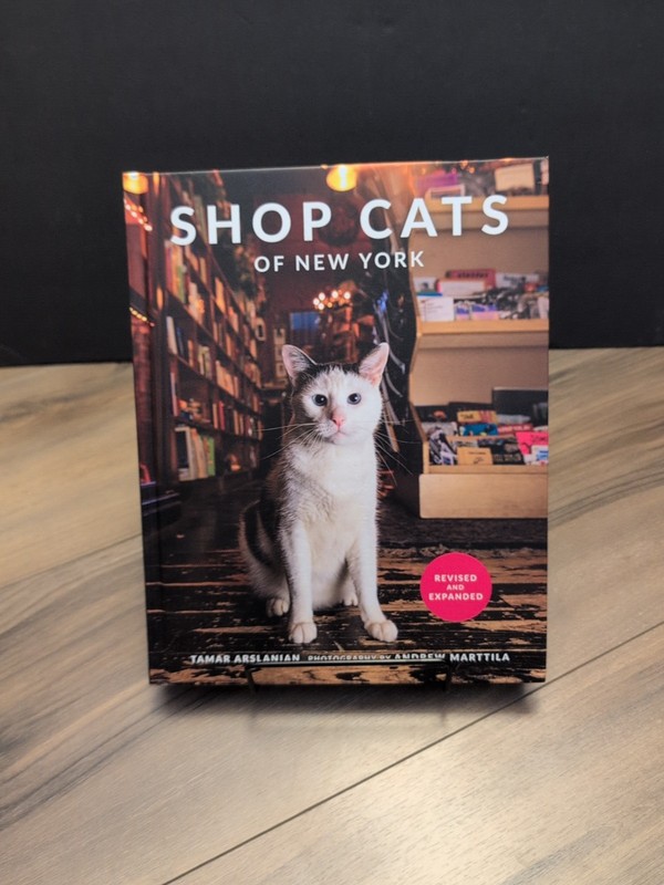 Shop Cats of New York (Revised and Expanded) by Tamar Arslanian (2025,…
