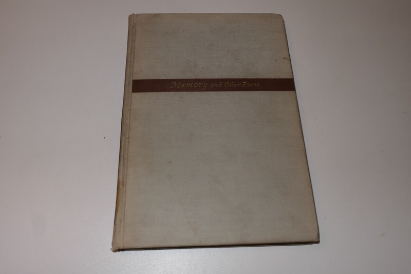 Memory and Other Poems by Walter De La MAre Henry Holt and Company HB 1938
