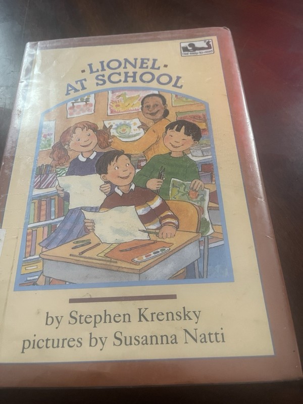 Lionel at School (Dial Easy-to-Read) by Stephen Krensky