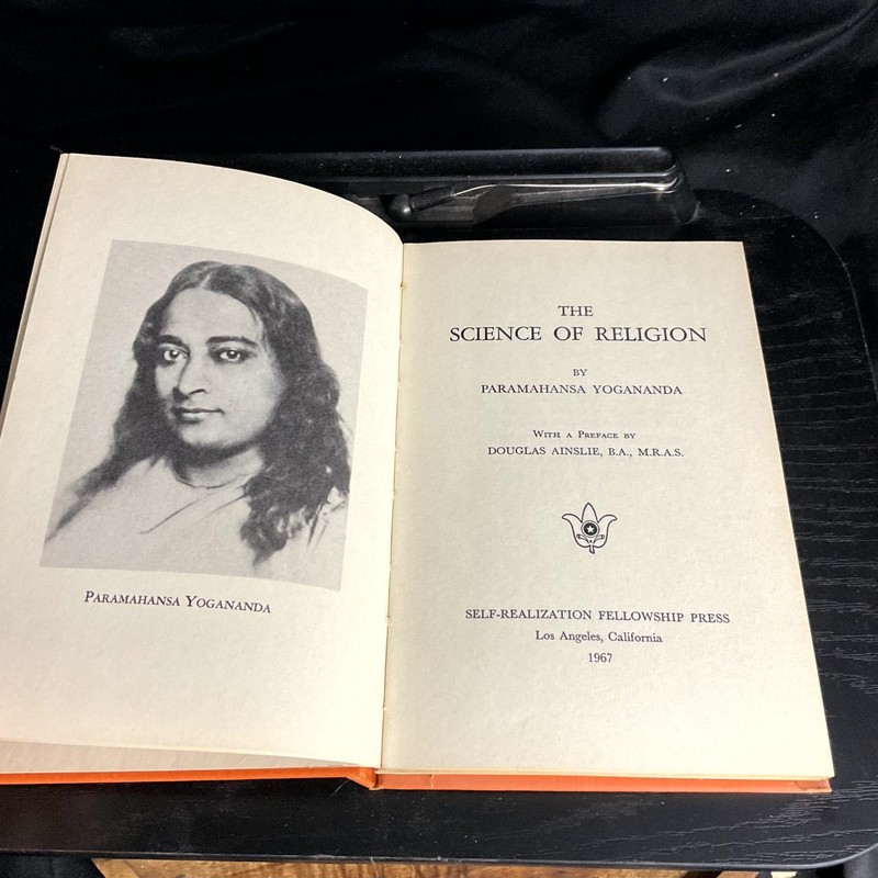 The Science of Religion Paramahansa Yogananda 1967 Illustrated Spirituality Yoga gallery