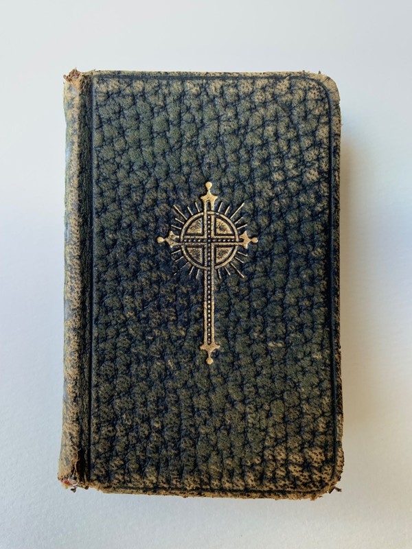 Antique 1911 Key of Heaven Leather Miniature Catholic Pocket Prayer Book Kilner