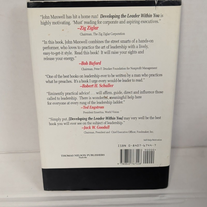 Developing the Leader Within You John C. Maxwell Hardcover 1993 Dust Jacket gallery