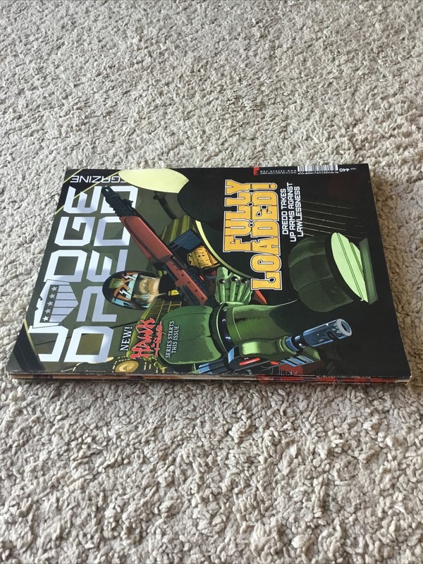 5 X 2000ad Megazine Graphic Novels Judge Dredd Very Good Condition #440-444 gallery
