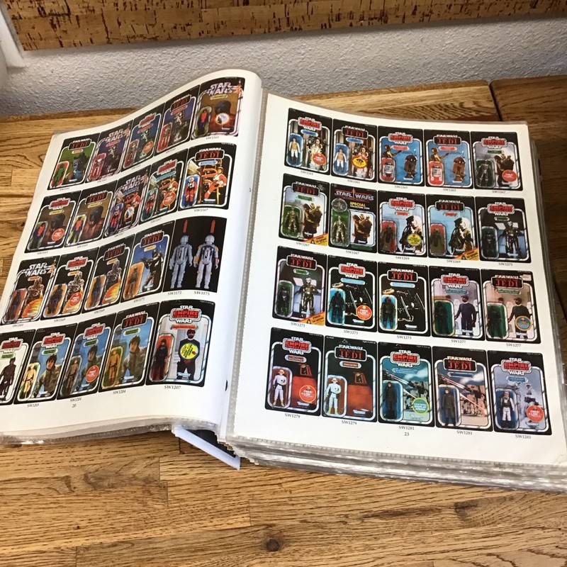192 Pages - Tomart’s Encyclopedia & LEE'S GUIDE Vintage Toys 1988-2005 LL3 gallery