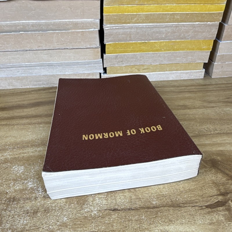 Book Of Mormon Soft Bendable Vinyl Like Cover 8th Printing 1967 Independence M0 gallery