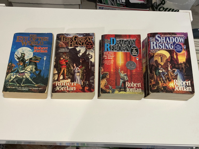 4 WHEEL OF TIME BOOKS 1, 2, 3, 4 ORIGINAL COVERS PAPERBACK ROBERT JORDAN AMAZON
