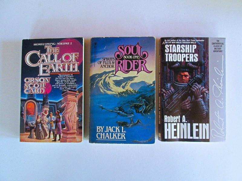 Lot of 13 Science Fiction Paperback Novels, Heinlein Pohl Card Chalker and Other gallery