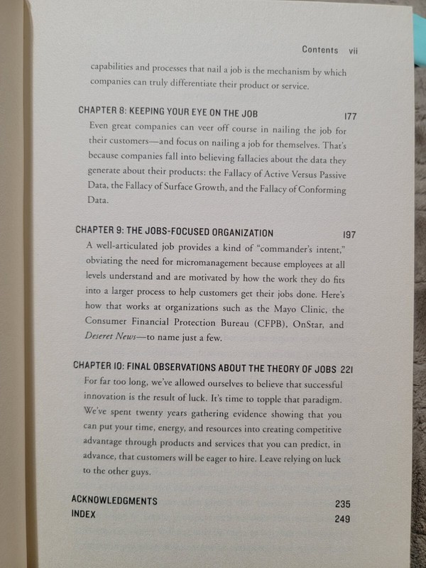 Competing Against Luck : The Story of Innovation and Customer Choice, Hardcover gallery