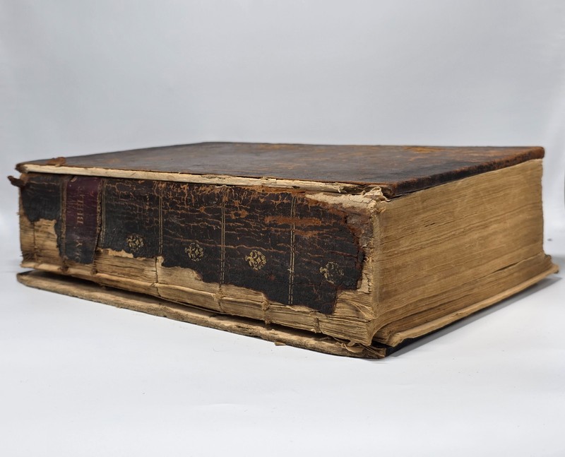 1801 Holy Bible WILLIAM DURELL Apocrypha ISAACS BRYAN FAMILY RECORD Norwalk CT gallery